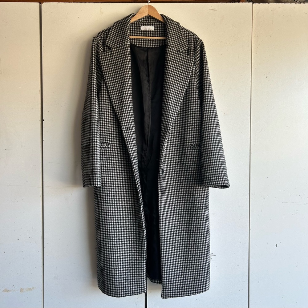 GUC, OAK + FORT wool blend long winter coat jacket houndstooth, Medium button up